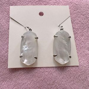 Kendra Scott - Pearl Earrings